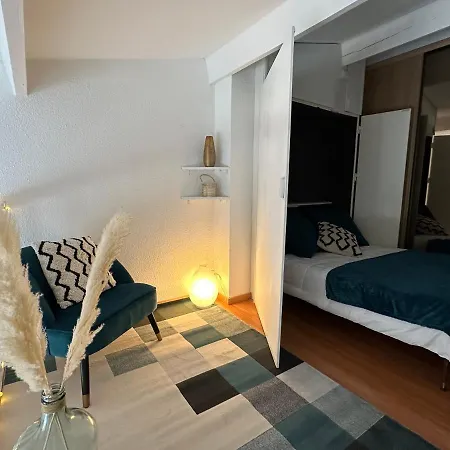 公寓 Duplex Meuble Avec Terrasse Dans Avec Piscine *